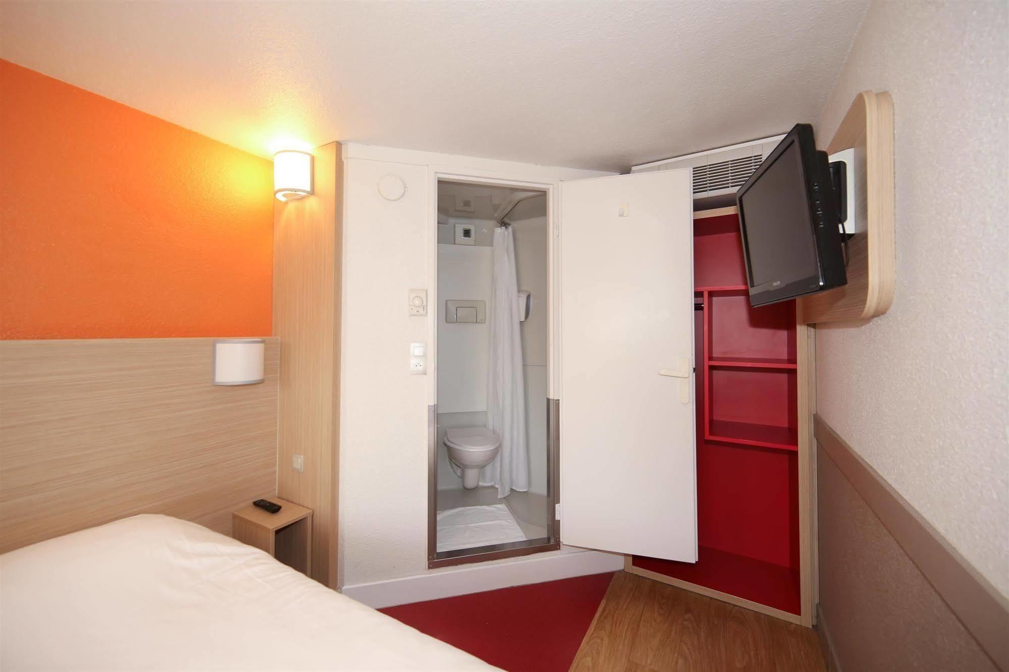Premiere Classe Toulouse Ouest -Blagnac Aeroport Bagian luar foto